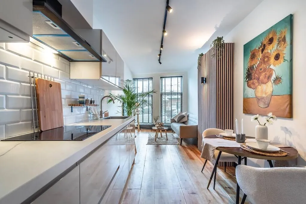 Canalview Luxury Apartment Amsterdam